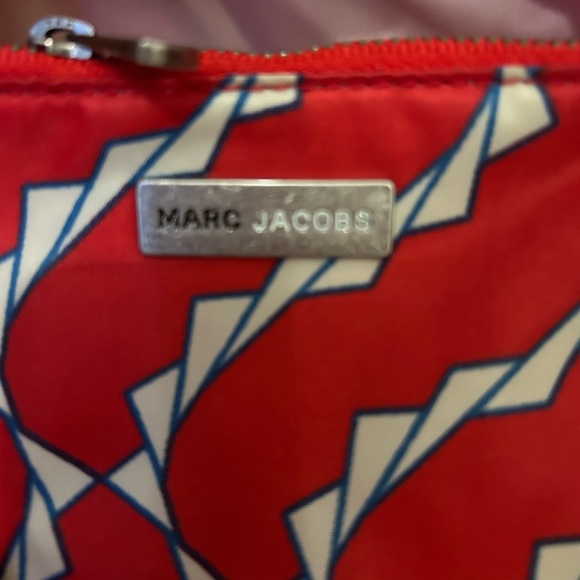 EUC Marc Jacobs Poppy Red Bunting Bag M341022 - Picture 4 of 7